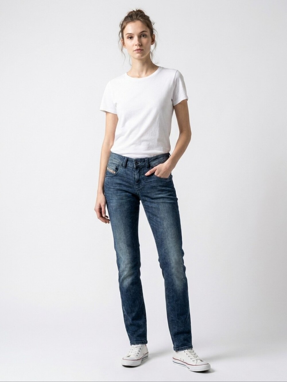 Diesel Lowette Regular Slim-Straight Jeans W29 L32 Dark Wash Sequin Pocket Y2K